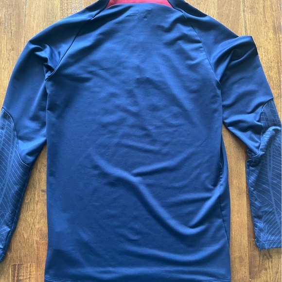 Nike Paris Saint-Germain dry fit training top size. Small petite - Picture 2 of 12